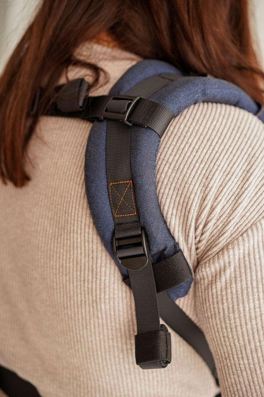 Neko Switch Baby Carrier Jeanious