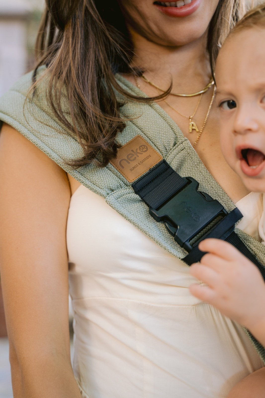 Neko Up & Down Moss Sling